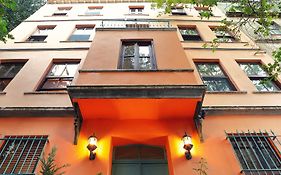 House Mola Galata